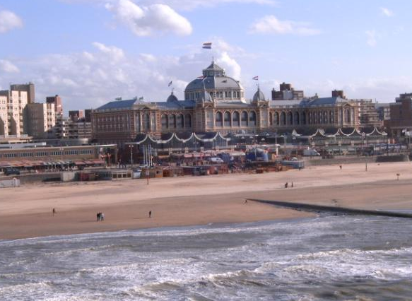 hotel aan zee