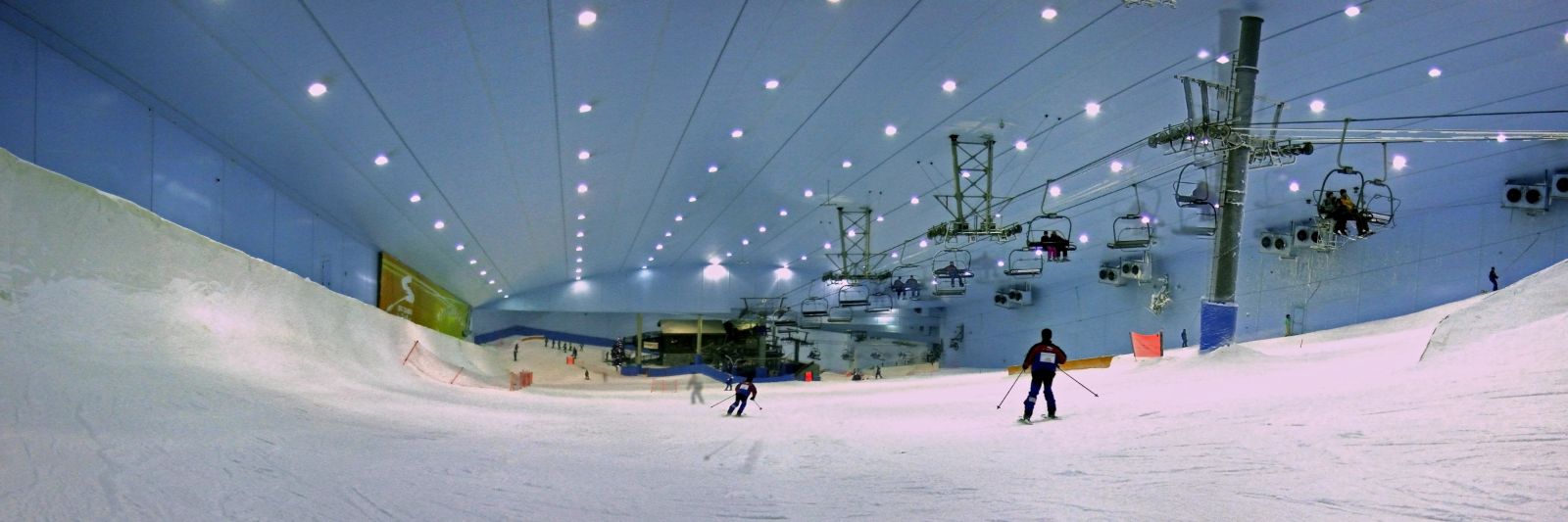 indoor skihallen, indoor skihal